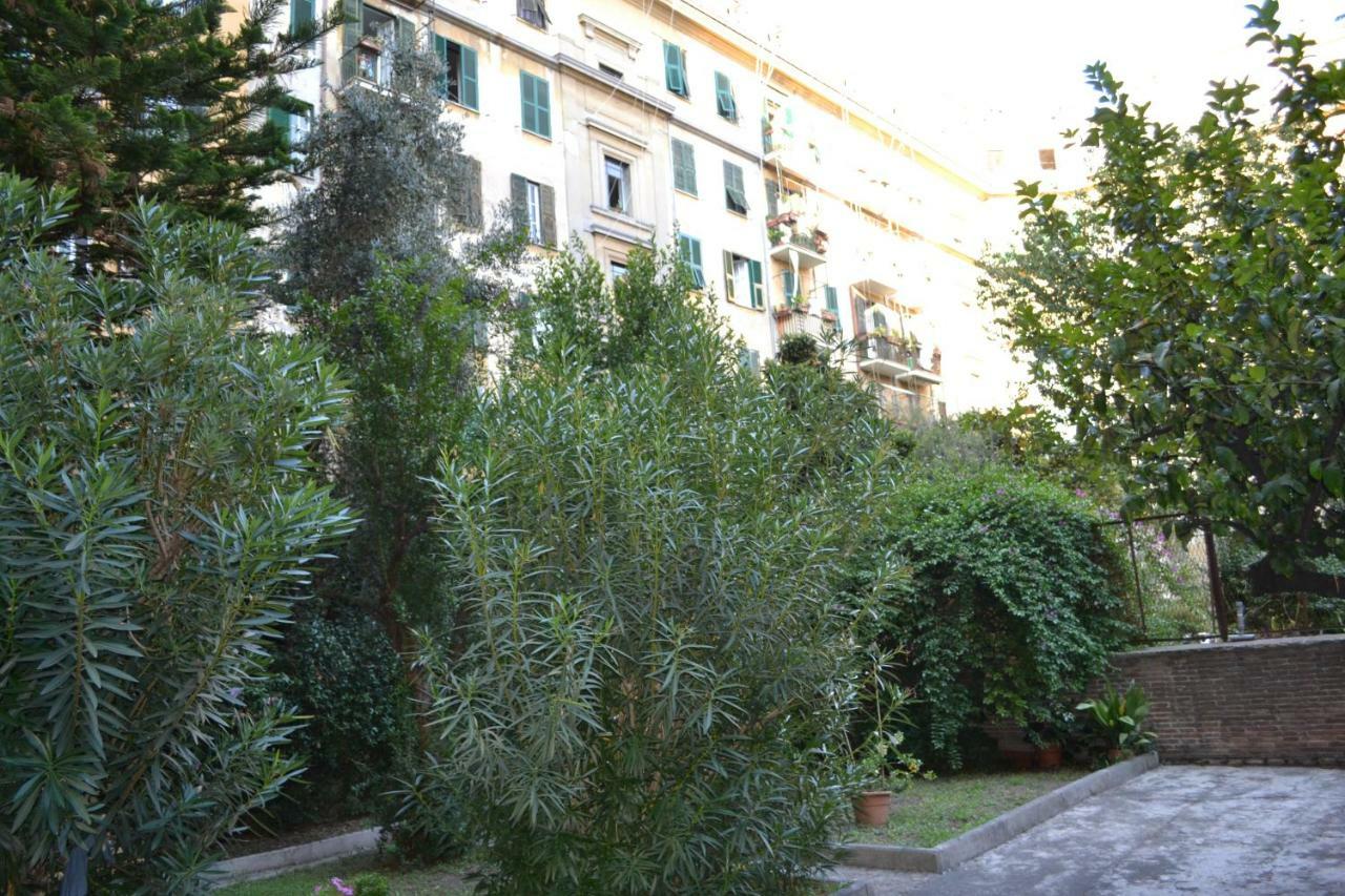 Dixi Bird Guesthouse Рим Экстерьер фото